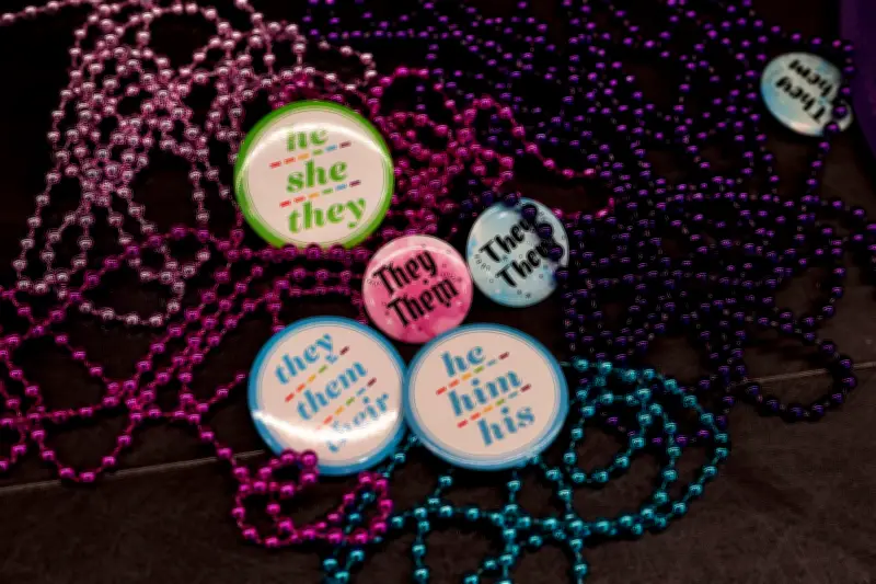 Colloque sur l'enfant annulé au Collège de France : la neutralité en question