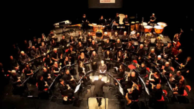 Concert exceptionnel à Gignac : Harmonie et Ensemble vocal unis pour un récital au chapeau