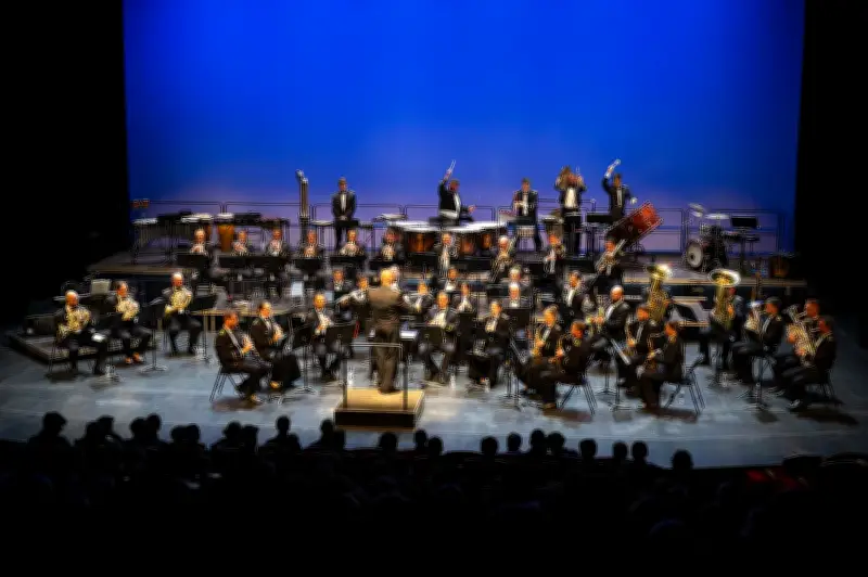 Concert solidaire de l'Orchestre des forces aériennes à Linxe le 25 avril