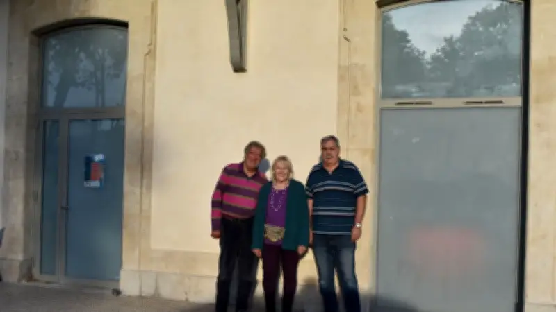 Concours de peinture sur l'ancienne gare de Paulhan organisé par Les Amis