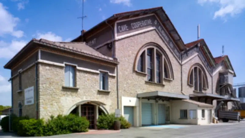 Conférence à Béziers sur les caves coopératives, un patrimoine viticole en péril