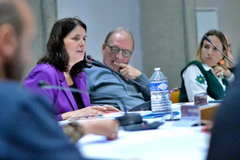 Conseil municipal : examen des comptes 2025 et débat budgétaire sous tension