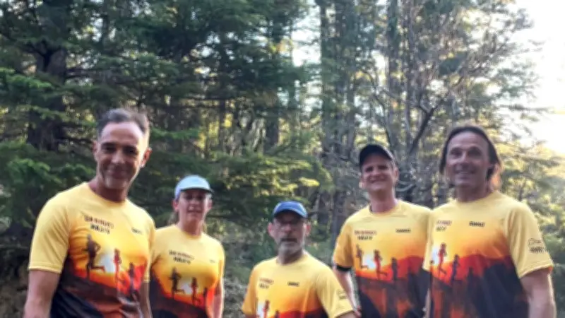 Courir au Vigan : une équipe soudée dans sa nouvelle tenue pour le trail