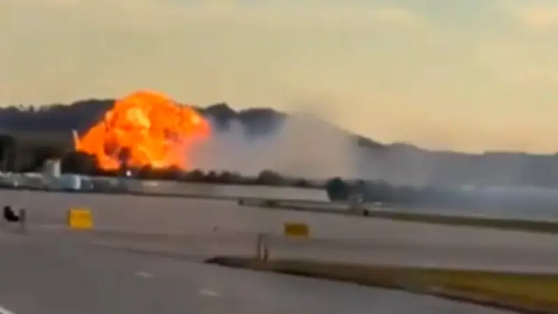 Crash d'avion-cargo UPS à Louisville : le moteur s'est détaché, 12 morts