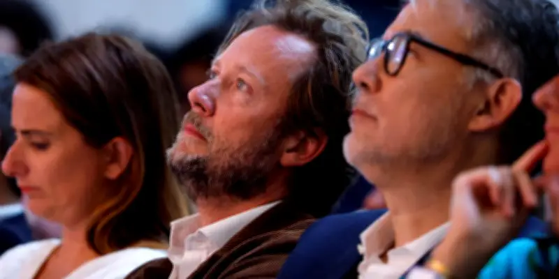 Crise au Parti Socialiste : les opposants à Olivier Faure quittent le bureau national