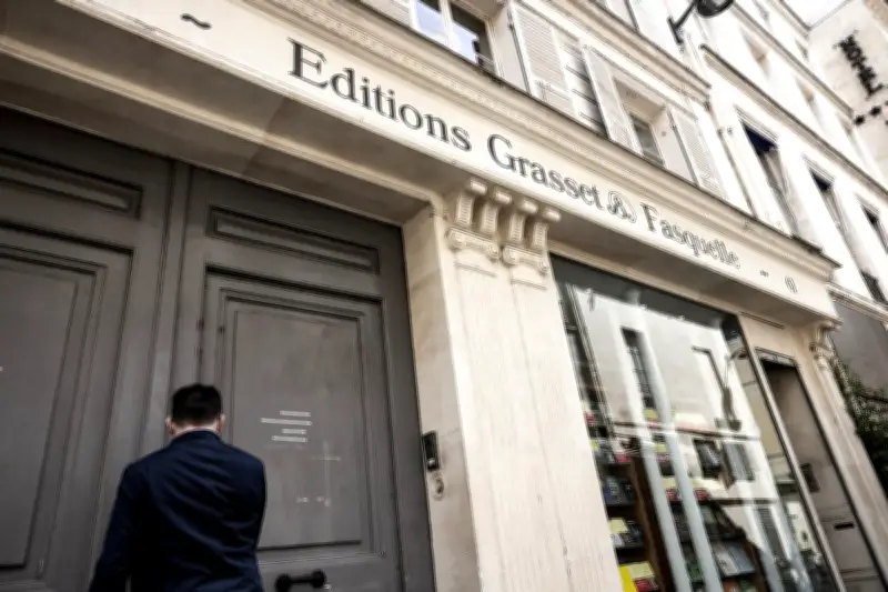 Crise chez Grasset : 220 auteurs quittent la maison après le limogeage d'Olivier Nora