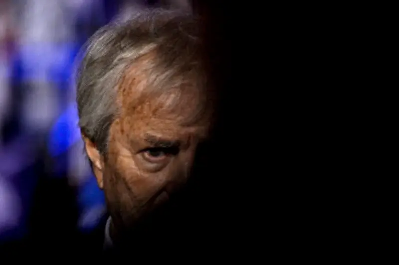 Crise chez Grasset : la réponse de Vincent Bolloré face aux critiques internes