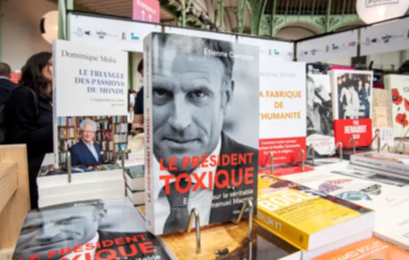 Crise chez Grasset : Macron défend le pluralisme éditorial face à la fronde des auteurs