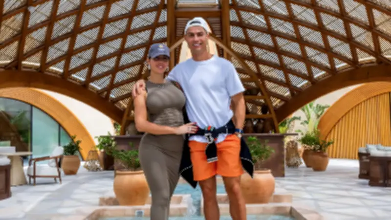 Cristiano Ronaldo achète deux villas de luxe sur une île privée saoudienne