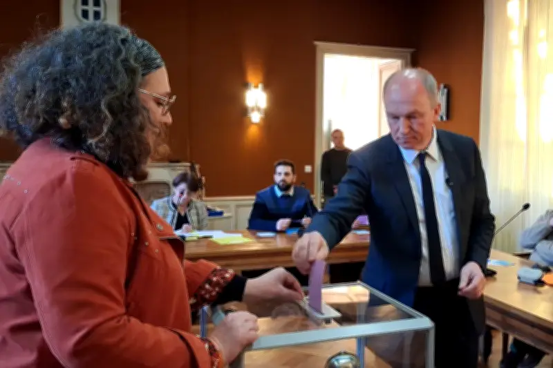 Dans le Lot, un maire démasque un militant RN infiltré dans son équipe municipale