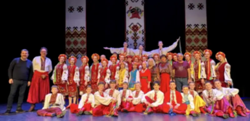 Danseurs de Lviv et chœur Orpheus à Saint-Georges-d'Oléron pour l'Ukraine