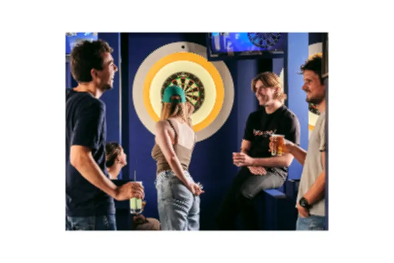 Dartsee révolutionne les fléchettes avec une technologie interactive pour bars et loisirs