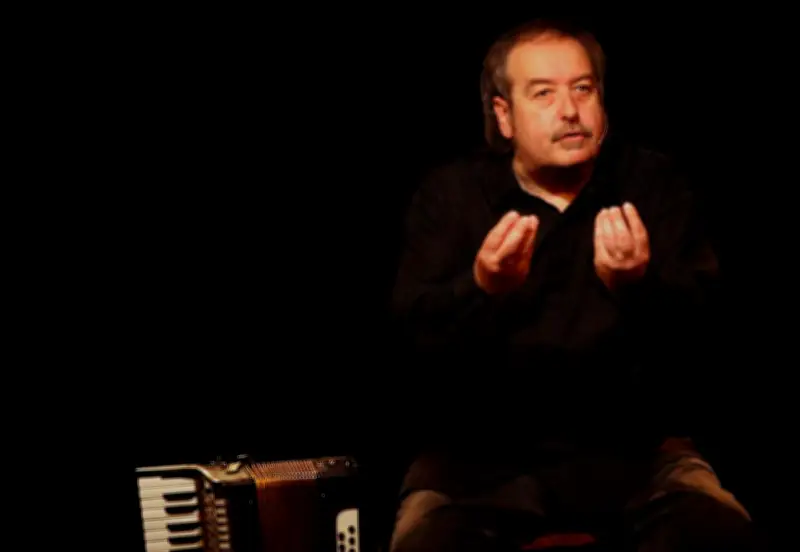 Décès brutal du conteur Daniel L’Homond à 71 ans dans un café du Périgord