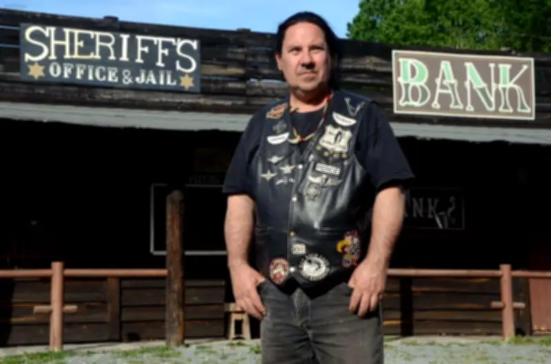 Décès de Jean-Michel Daulon, fondateur du village Far West Fort Rainbow à Cestas