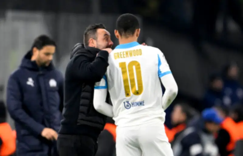 De Zerbi s'explique sur son soutien à Greenwood, des supportrices de Tottenham déçues