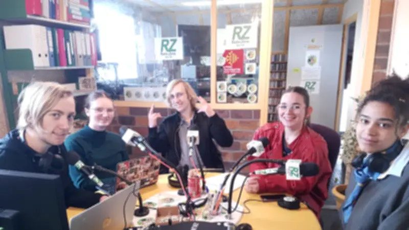 Des lycéens passionnés de cinéma animent une émission radio spéciale César