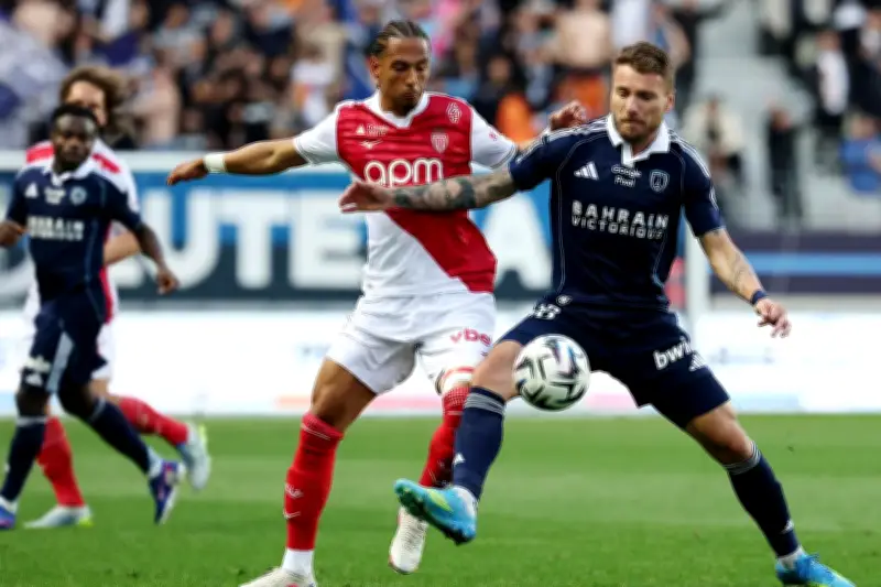 Défaite cinglante de l'AS Monaco au Paris FC : une défense dépassée et des notes sévères