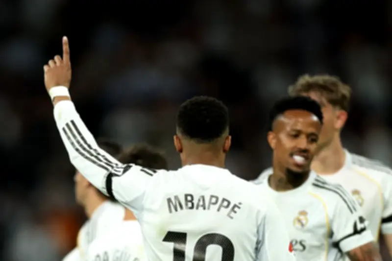 Dictateur Mbappé : pourquoi ce mème inonde les réseaux sociaux