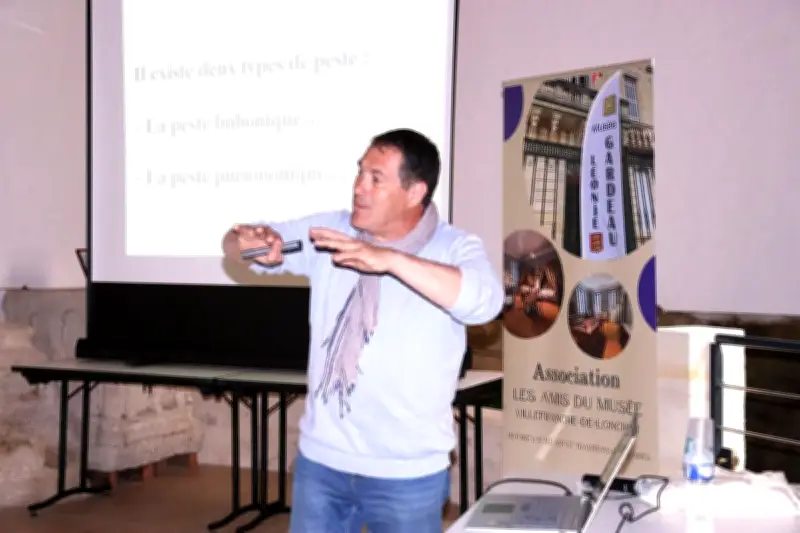 Didier Coquillas éclaire la peste noire du XIVe siècle à Villefranche-de-Lonchat