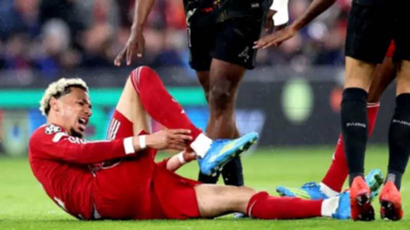 Didier Deschamps confirme le forfait d'Hugo Ekitiké pour la Coupe du monde après sa grave blessure