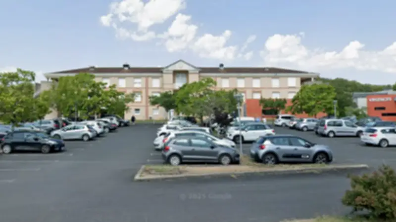 Dispute familiale mortelle à Castres : un homme tué par balle devant une clinique