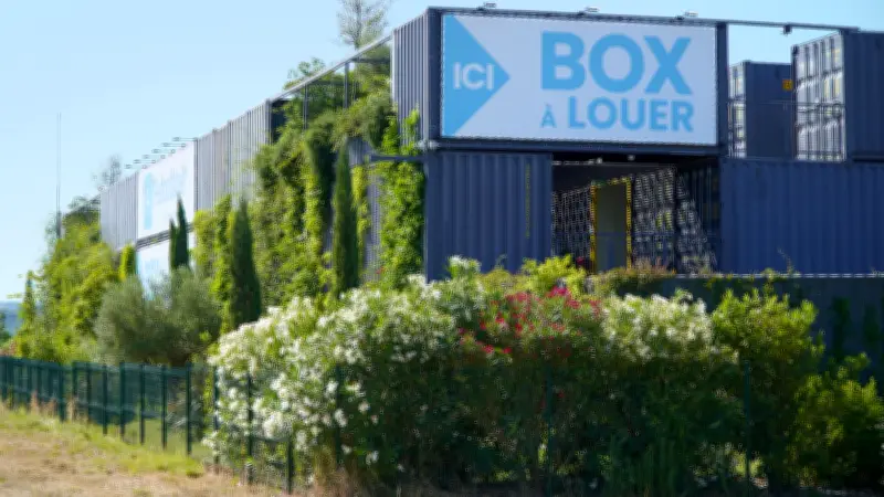 Déménagement et manque d'espace : comment les box de stockage facilitent la transition