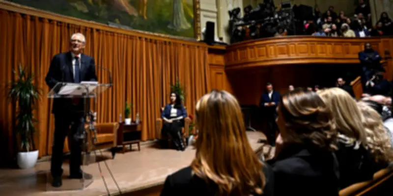 Dominique de Villepin se présente comme le candidat du rassemblement pour 2027