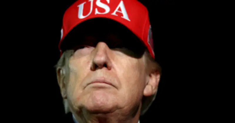 Donald Trump attaque violemment le pape Léon XIV sur la politique étrangère et la criminalité