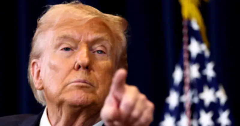 Donald Trump menace l'Iran : centrales électriques et ponts dans le viseur, au mépris du droit international
