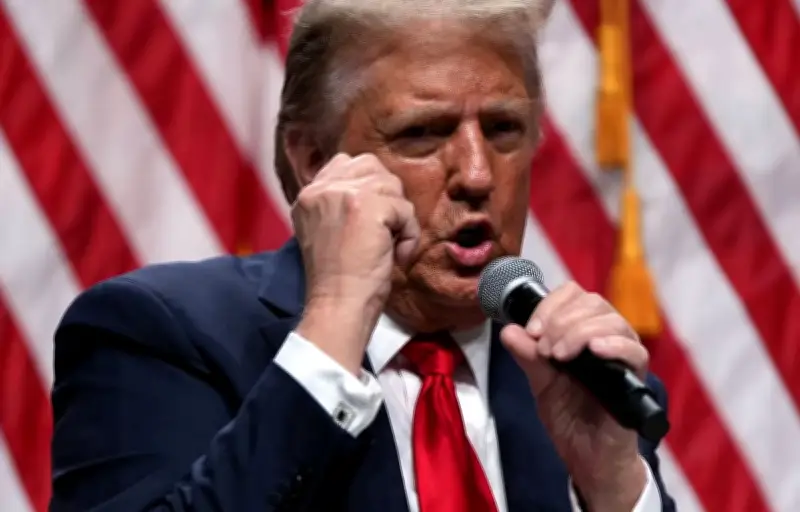 Donald Trump s'en prend violemment à des figures de la droite radicale sur l'Iran