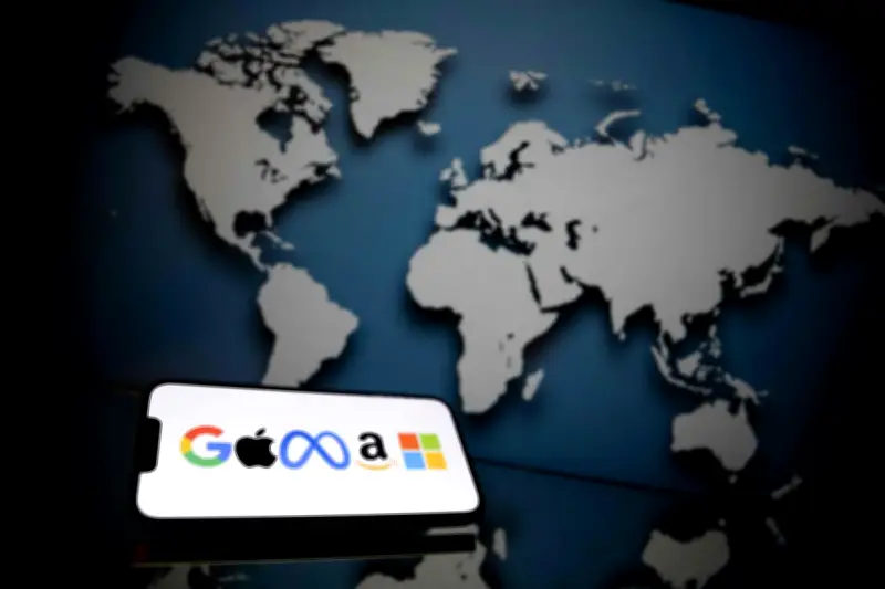 Dépendance numérique : les systèmes de défense européens vulnérables aux services américains