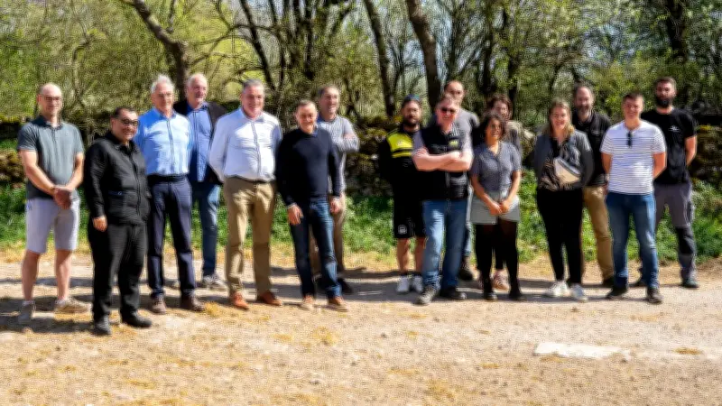 Députés et producteurs de lait de brebis d'Occitanie confrontent la loi Egalim