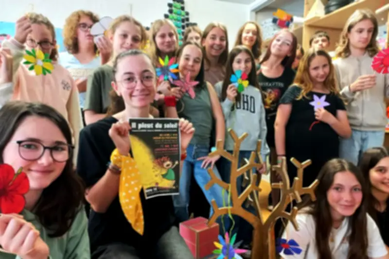 À Draguignan, des élèves chantent pour les droits des enfants