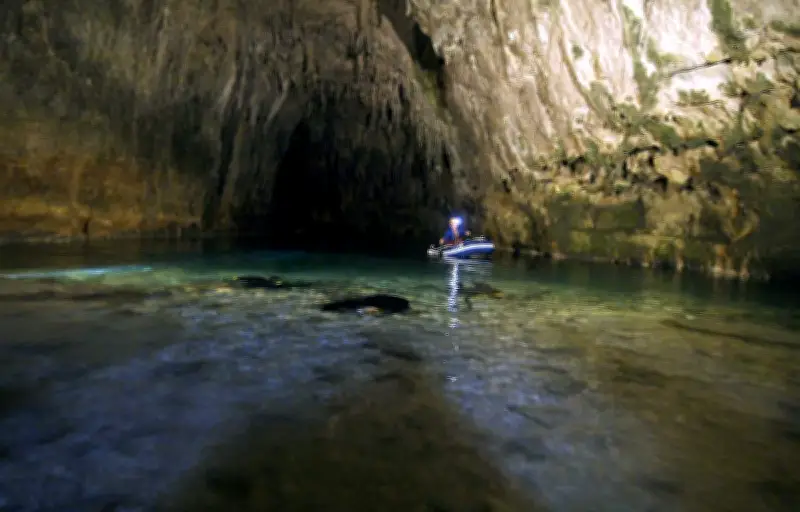 Drame en spéléologie : un plongeur lituanien décède dans le Lot après un arrêt cardiaque