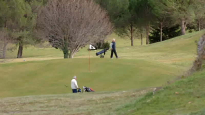 Drame sur un parcours de golf près de Montpellier : un quinquagénaire décède d'un malaise cardiaque