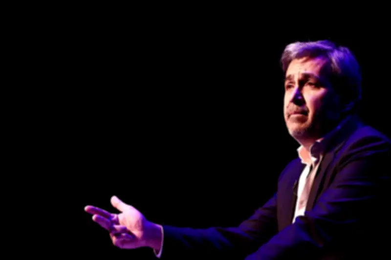 Drapeaux palestiniens à Avignon : la provocation du nouveau maire divise