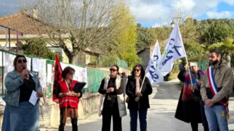 Éducation : le RPI manifeste contre le manque de moyens dans le Gard