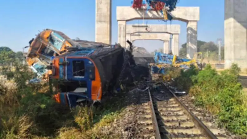 Effondrement d'une grue sur un train en Thaïlande : 22 morts