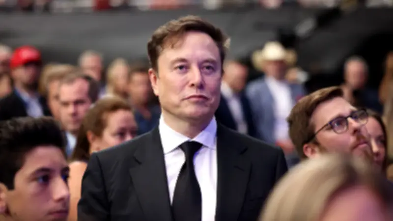 Elon Musk absent à son audition en France : la justice poursuit son enquête sur X
