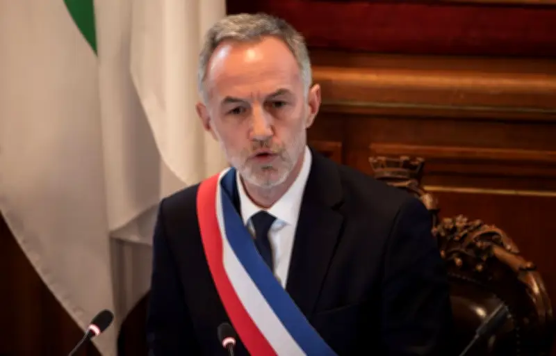 Emmanuel Grégoire pessimiste pour la gauche en 2027, critique Mélenchon