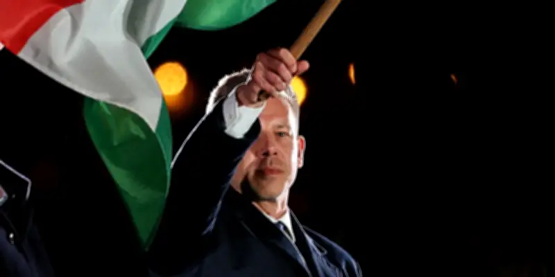 En Hongrie, l'illibéralisme essuie une déroute électorale historique