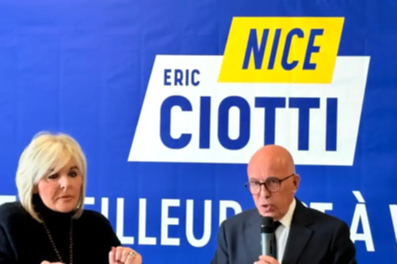 Eric Ciotti lance le recrutement de policiers municipaux à Nice, cinq candidats viennent de Saint-Denis