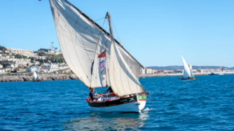 Escale à Sète 2026 : la parade navigante des voiles latines illumine la Méditerranée