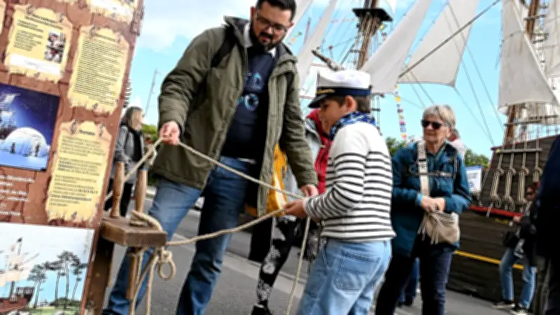 Escale à Sète 2026 : un millier d'ateliers pour apprendre matelotage, arts plastiques et construction