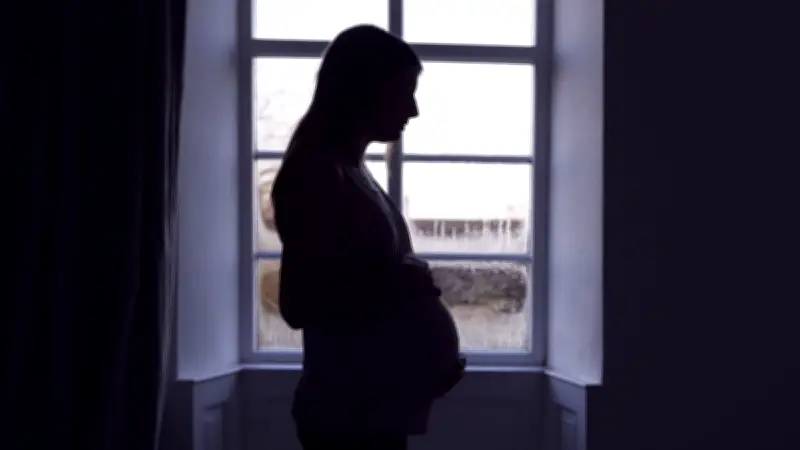 Espagne : une femme enceinte agressée par des squatteurs à son retour de vacances