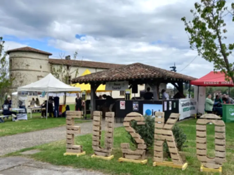 Espelette célèbre l'Eusko Eguna, la première monnaie locale d'Europe, le 18 avril