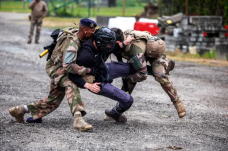 Exercice militaire inédit à Castelculier : des soldats s'entraînent en zone industrielle