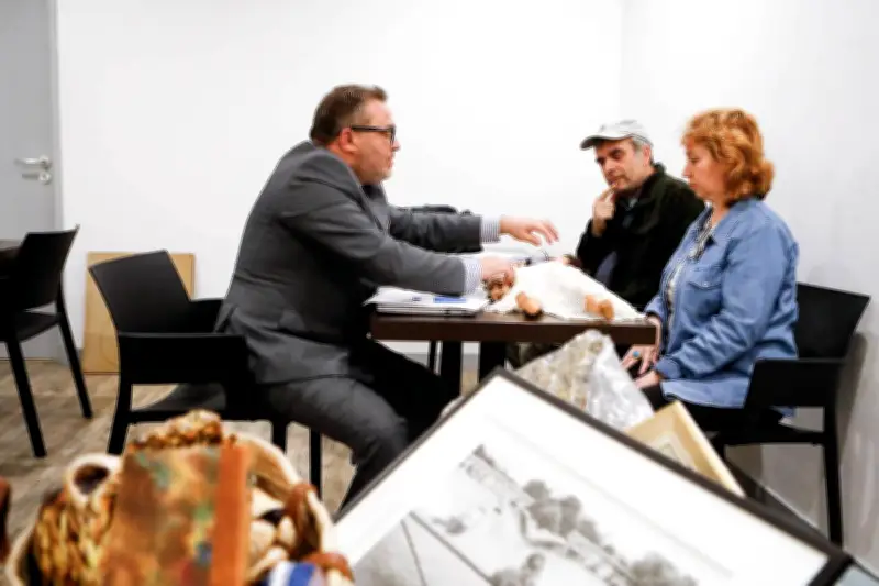 Expertise d'objets d'art à La Rochelle : une quête de pépites