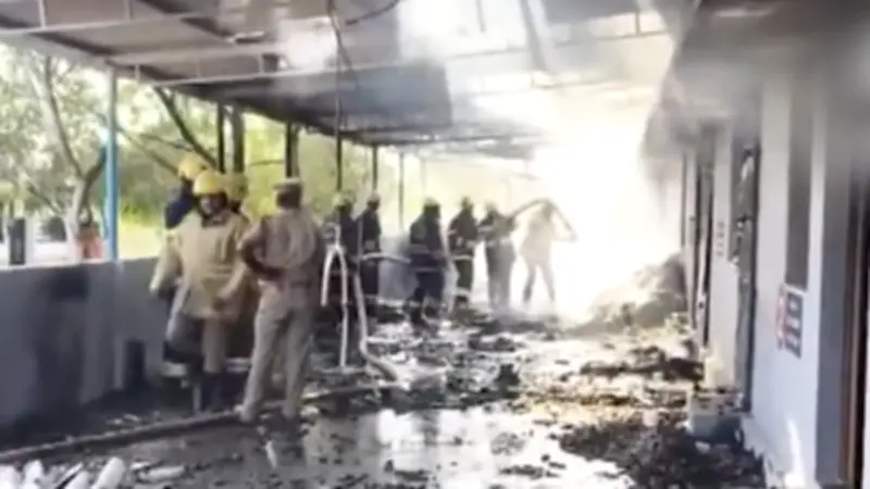 Explosion d'une usine de pétards en Inde : 23 morts, le patron en fuite