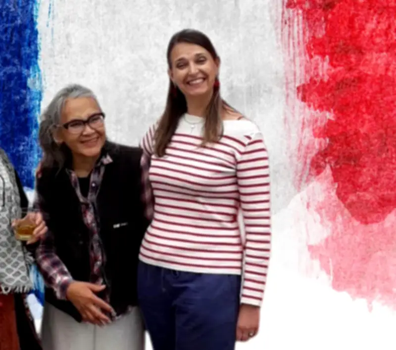 Exposition flash de trois couleurs à The Petite Gallery de Monségur